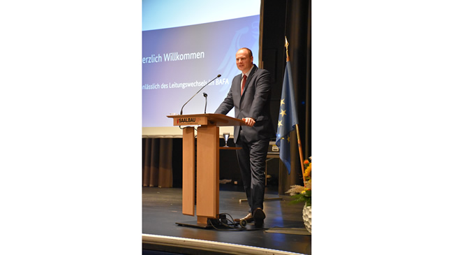Festakt zur Verabschiedung des BAFA-Präsidenten Andreas Obersteller und zur Einführung des neuen Präsidenten Torsten Safarik Festakt zur Verabschiedung des BAFA-Präsidenten Andreas Obersteller und zur Einführung des neuen Präsidenten Torsten Safarik