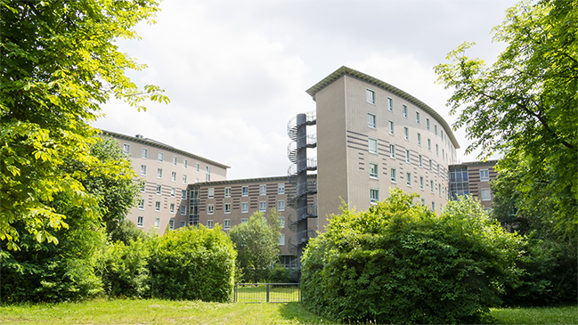 verweist auf: Überbetriebliche Berufsbildungsstätten Berufsförderungswerk (verweist auf: Überbetriebliche Berufsbildungsstätten)